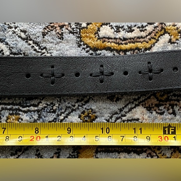 Patricia Nash leather belt - Picture 6 of 10